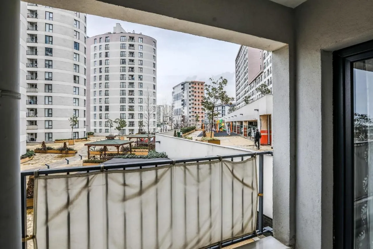 Ferienwohnung Modern Flat With Balcony In Tuzla Istanbul